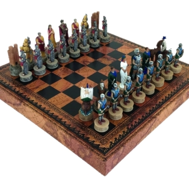 Juego de Ajedrez Batalla de Troya en Resina & Tablero de Ajedrez en Similcuero con Compartimento de Almacenamiento