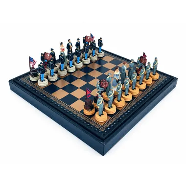 Juego de ajedrez de la Guerra Civil Americana en resina sobre tablero de símil cuero negro