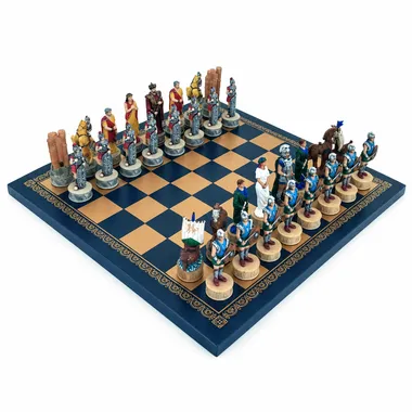 Juego de ajedrez completo sobre la Batalla de Troya, tablero azul y dorado