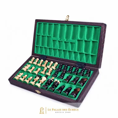 Juego de ajedrez plegable de madera Pearl, caja abierta con compartimentos de fieltro verde