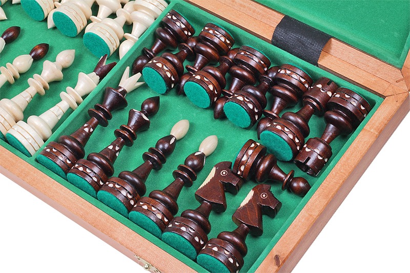 Tablero de Ajedrez de Madera de Gran Tamaño Plegable y Juego de Ajedrez con Almacenamiento - Imagen 7