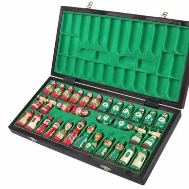 Alternative view of Juego de Ajedrez de Madera para Niños Muñecas Babushka Rusas Verde