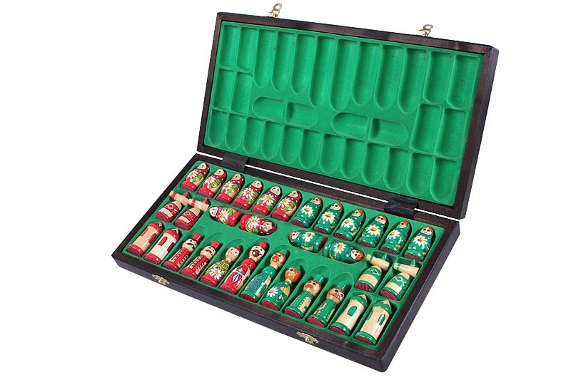 Juego de Ajedrez de Madera para Niños Muñecas Babushka Rusas Verde - Imagen 2