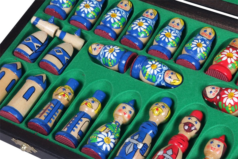 Juego de Ajedrez de Madera para Niños Muñecas Babushka Rusas Azul - Imagen 9