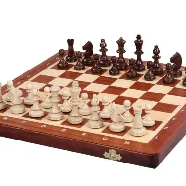 Piezas de Ajedrez y Tablero de Juego Plegable de Madera