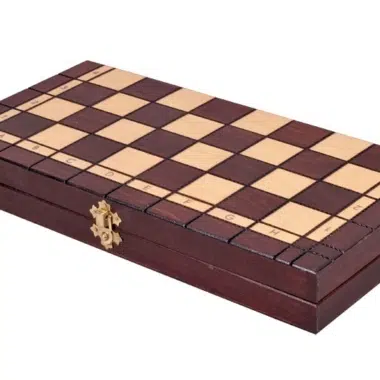 Caja plegable de madera cerrada, tablero de marquetería visible en la parte superior