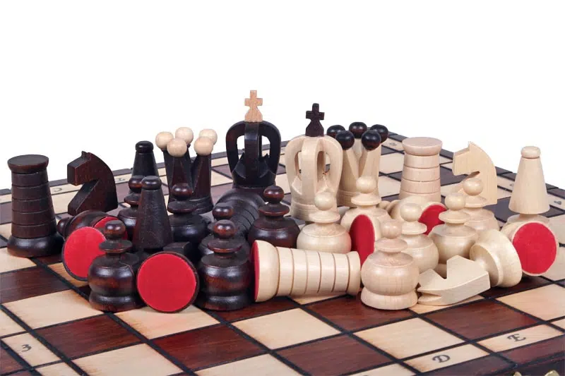Juego de Ajedrez de Madera Ornado Plegable - 31x31 cm - Imagen 7