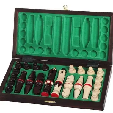 Alternative view of Juego de Ajedrez de Viaje de Madera Plegable