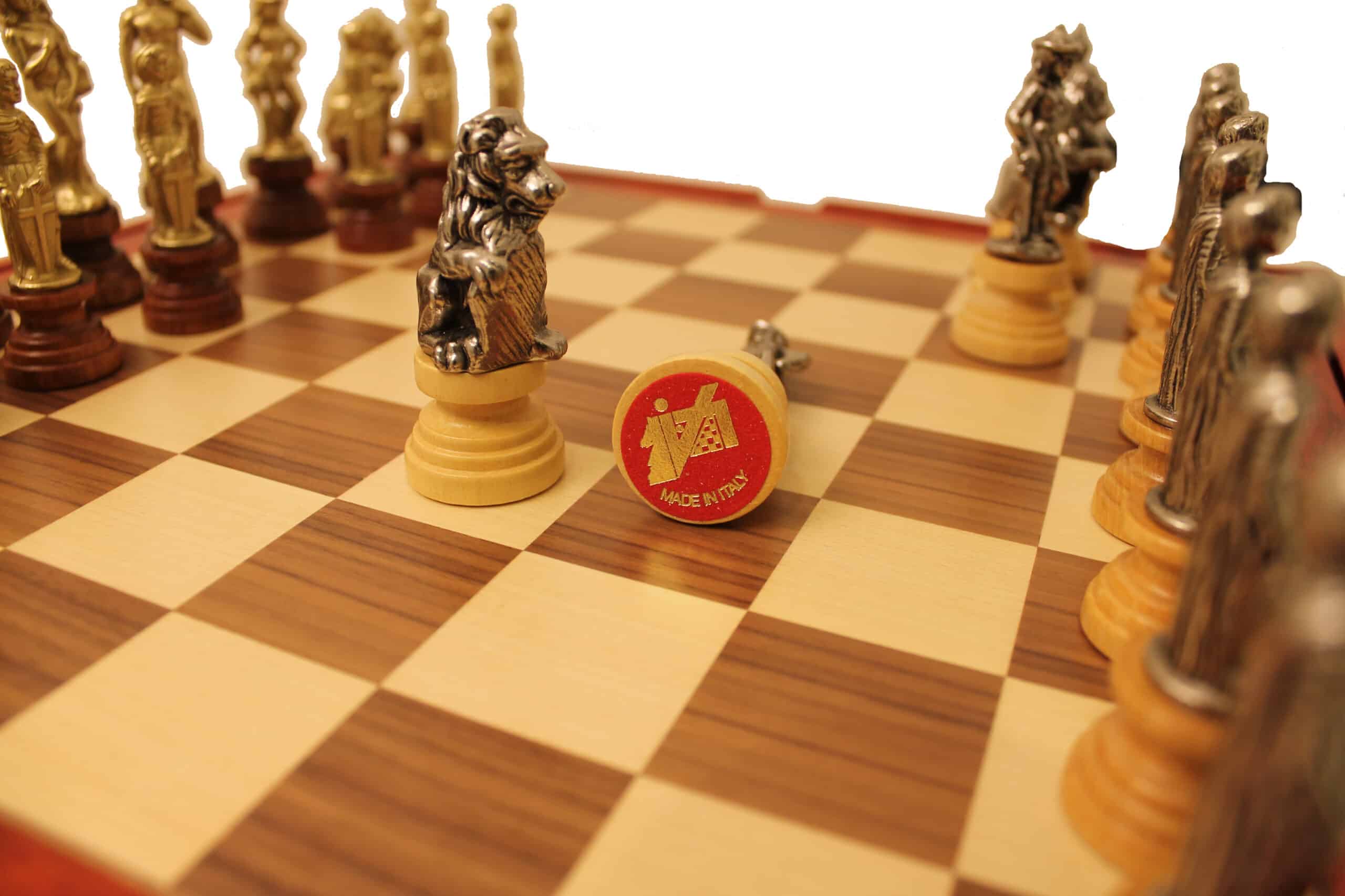 Juego de Ajedrez Florencia y Tablero de Madera de Nogal y Arce con Almacenamiento - Imagen 4