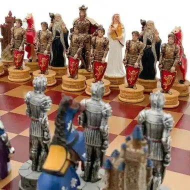 Alternative view of Juego de Ajedrez Figuras Rey Arturo y Tablero de Ajedrez de Símil Piel con Almacenamiento