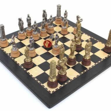 Alternative view of Juego de Ajedrez Romanos vs Bárbaros y Tablero de Madera