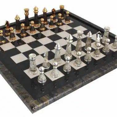 Conjunto Staunton Moderno XL Tablero de Ajedrez de Madera de Arce Verde & Juego de Ajedrez de Latón y Madera Chapada en Oro y Plata
