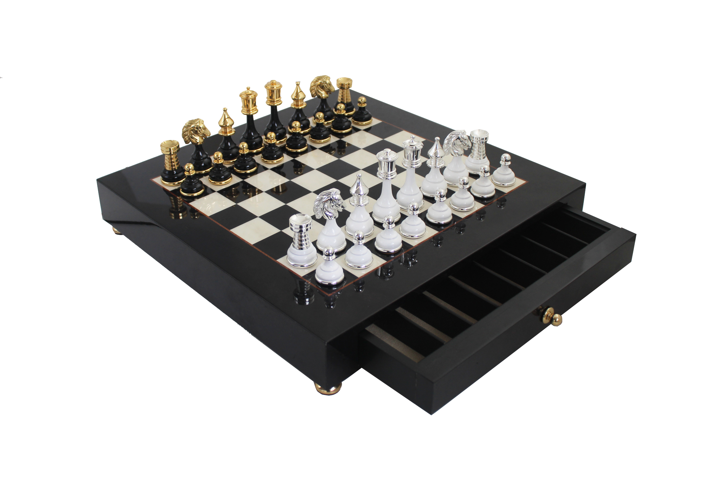 Tablero de Ajedrez en Madera Negra y Blanca y Piezas de Ajedrez en Latón y Madera Negra y Blanca - Imagen 2
