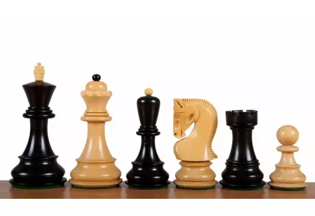 Pièces d'Échecs Zagreb en Bois de Buis et Acacia