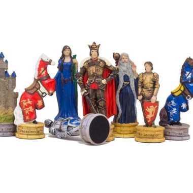 Alternative view of Conjunto de Ajedrez Rey Arturo en Resina y Tablero de Ajedrez en Similicuir