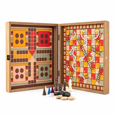 Juego de Mesa 4-en-1 de Madera: Ajedrez, Backgammon, Ludo, Serpientes y Escaleras