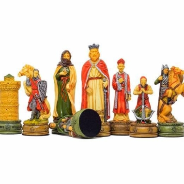 Alternative view of Conjunto de Ajedrez Camelot - Piezas de Resina Pintadas a Mano sobre Tablero de Madera de Brezo y Arce Verde