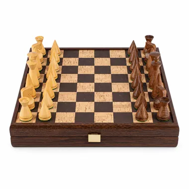 Juego de ajedrez completo con tablero de corcho marrón y natural, caja cerrada