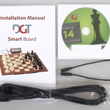 Accesorios incluidos: manual de instalación, CD Fritz 14 y cables de conexión DGT