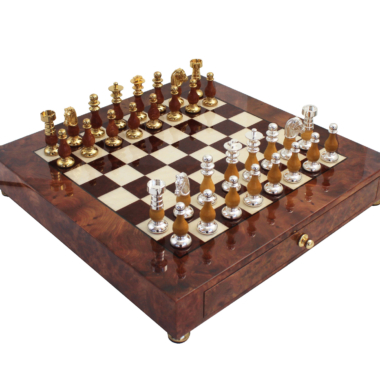 Jeu d’Echecs de Luxe Echiquier en Bois de Bruyère avec Tiroir et Pieces en Laiton Plaque Or et Argent