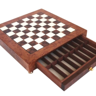 Jeu d’Echecs de Luxe Echiquier en Bois de Bruyère avec Tiroir et Pieces en Laiton Plaque Or et Argent
