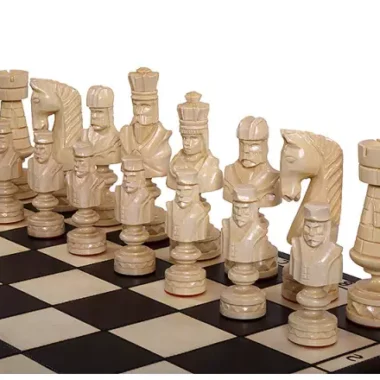 Jeu d’Echecs en Bois César Grand 82 x 81 cm – Sculpté à la Main