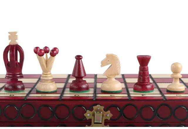 Échiquier Moyen en Bois Cerise – Jeu d’Echecs 34 x 34 cm pour Débutants et Passionnés