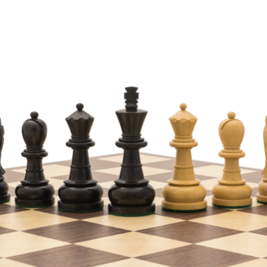 Ensemble d’échecs Emerald avec échiquier pliant