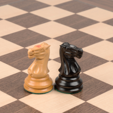 Jeu d’échecs de luxe Staunton 1890 en ébène et noyer – Reproduction artisanale