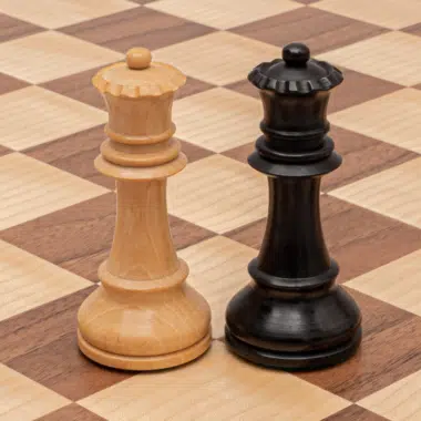 Ensemble d’échecs pliant Conquest en Noyer et Noir