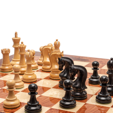 Jeu d’échecs de luxe Leningrad en bois noirci et loupe d’orme