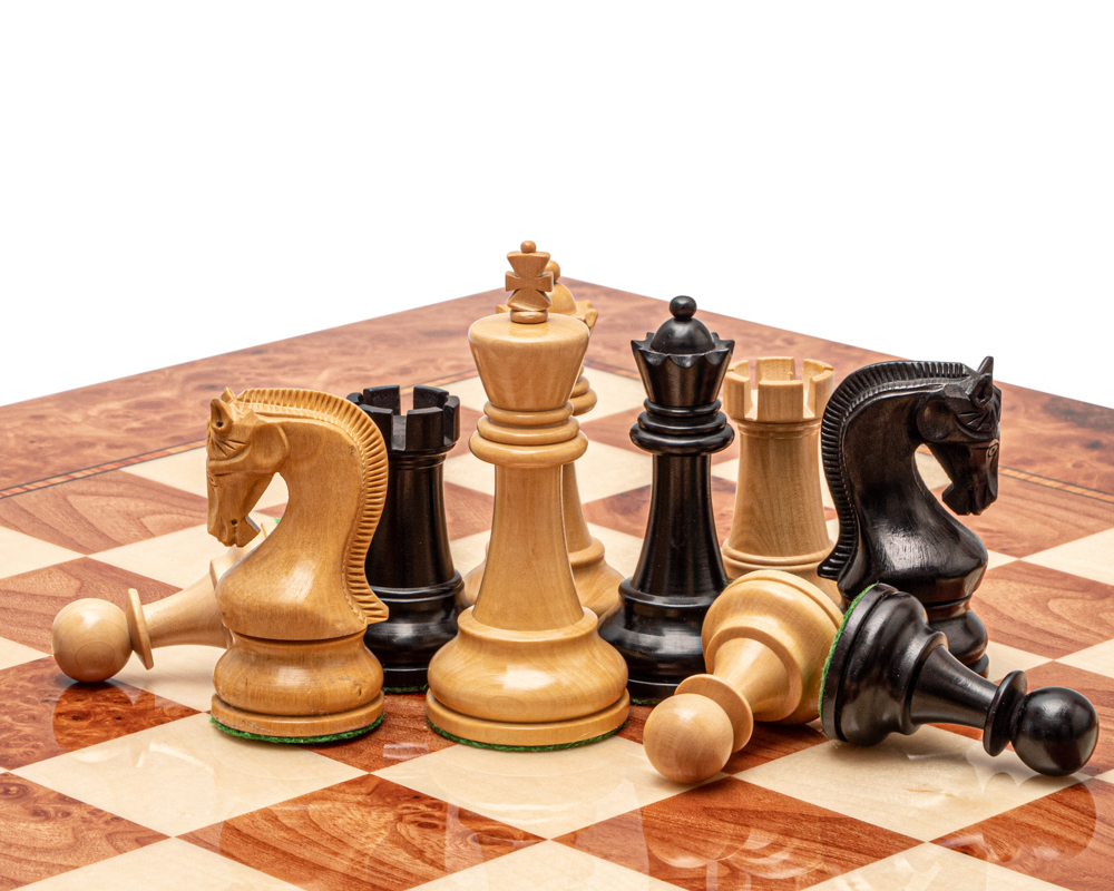 Jeu d’échecs de luxe Leningrad en bois noirci et loupe d’orme