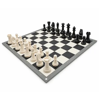 Juego de ajedrez World Chess Academy Edition en posición inicial sobre tablero plegable