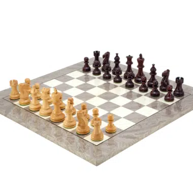 Juego de ajedrez Palisandro & Raíz de Fresno Gris sobre un tablero elegante - Le Palais Des Echecs