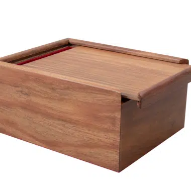 Caja de almacenamiento elegante para el juego de ajedrez Levisham, práctica y estética - Le Palais Des Echecs