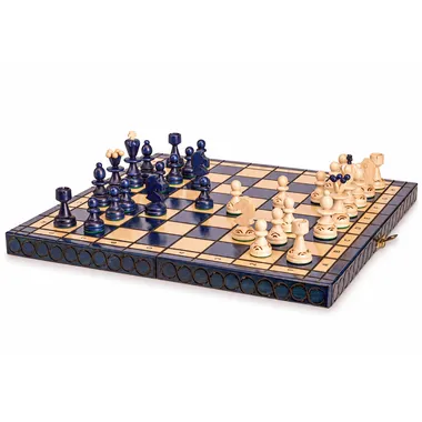 Partida de ajedrez en curso sobre tablero elegante de madera - Juego de Ajedrez Luxe Pearl Insert Azul - Le Palais Des Echecs